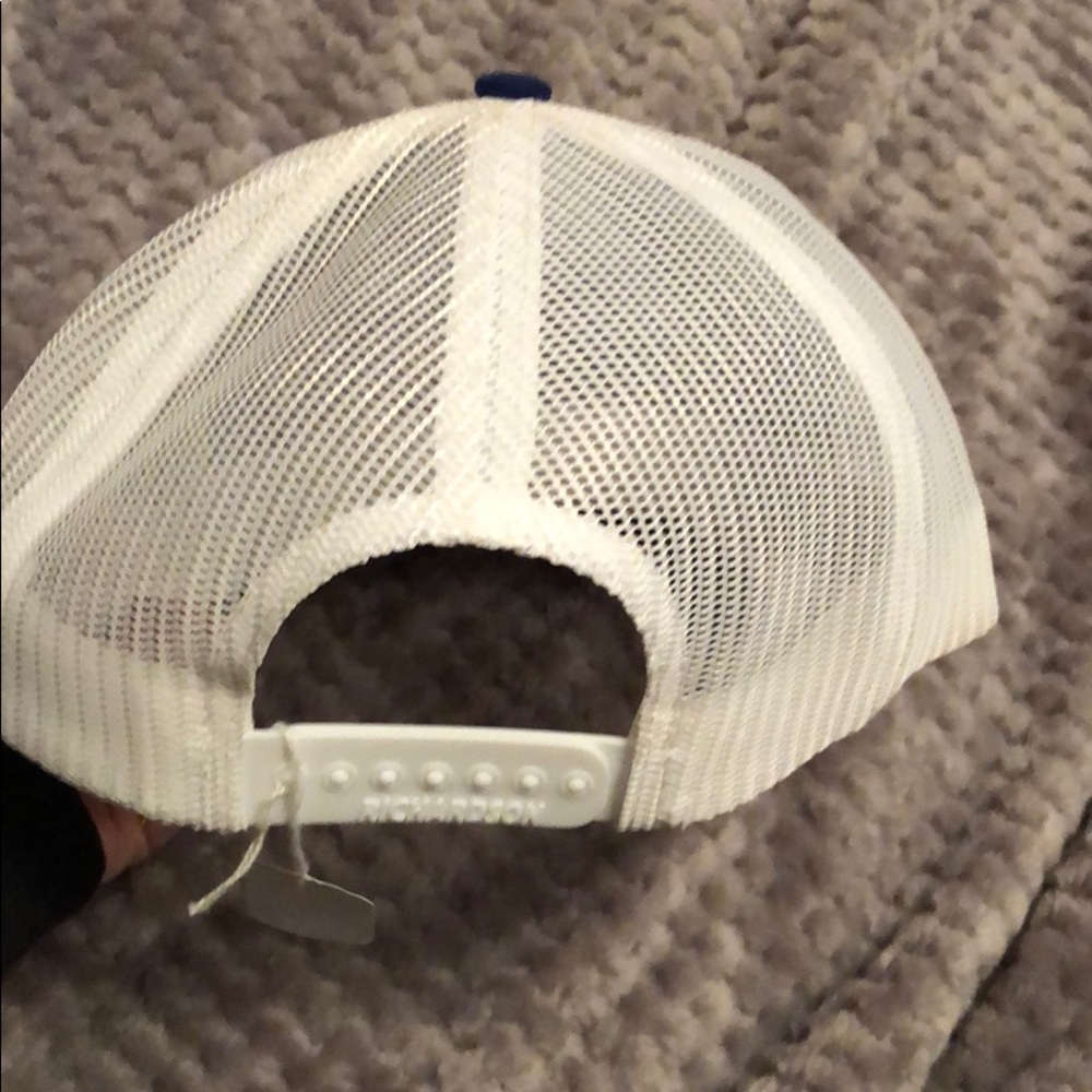 Hat - Picture 2 of 3